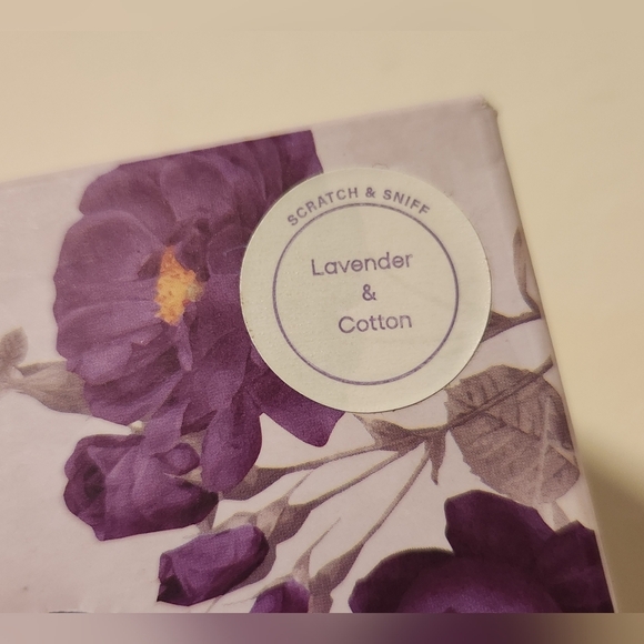 Lavender Cotton Candle And Diffuser Set - Picture 2 of 5